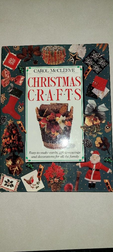 Christmas Crafts Book