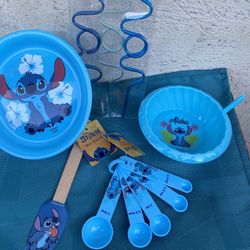  Lilo & Stitch Aloha Plastic Plate And Cereal Sippy Bowl Bundle 