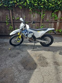 2018 Husqvarna 350 Fe Dual Sport Plated