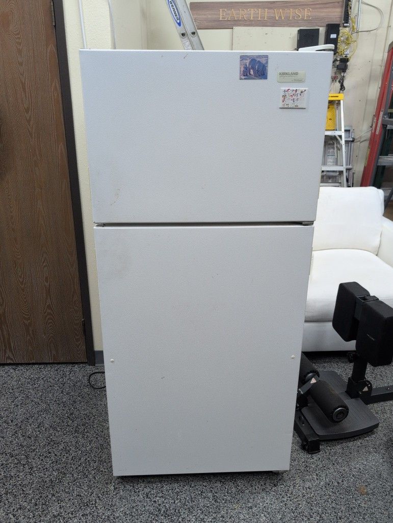 Refrigerator. Works Great Only $50 Firm