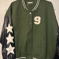 Juniors/Teen Jacket