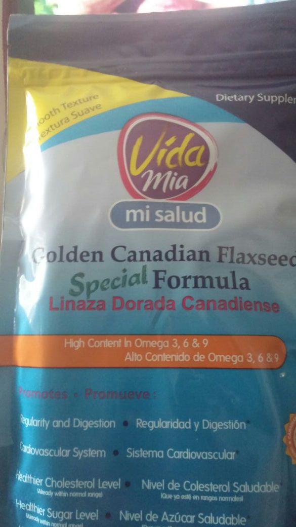 Golden canadian flaxseed