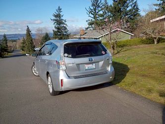 2012 Toyota Prius V