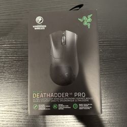 Razer DeathAdder V3 Pro Wireless Gaming Mouse - Black