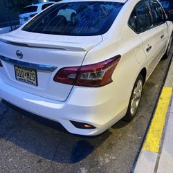 Nissan Sentra S 2017