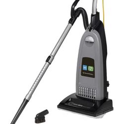 Tennant Profesional Vacuum Brand New