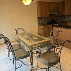 Dining Table and Bakers Rack Set