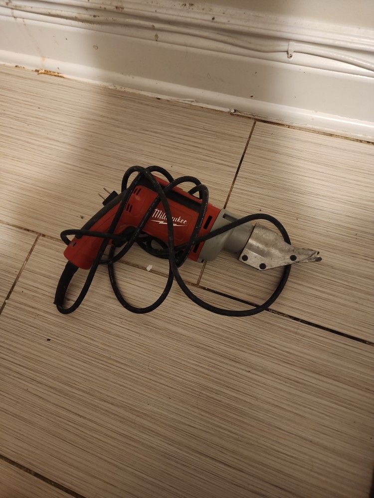MILWAUKEE 18G METAL SHEAR