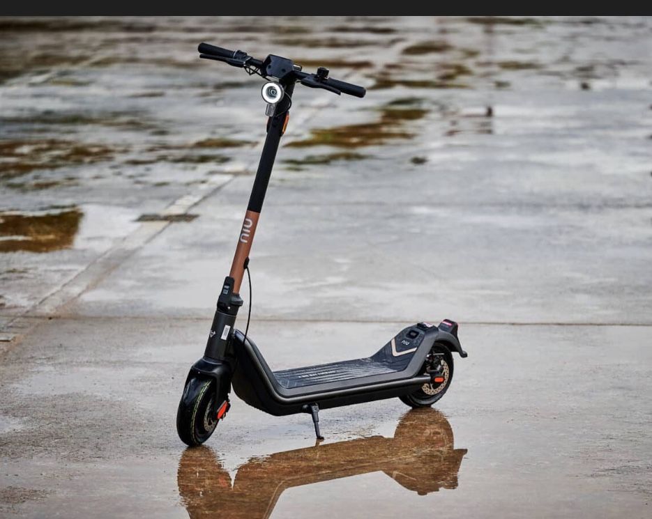 NIU KQi3 Pro  Electric scooter
