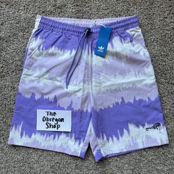 ADIDAS ADVENTURE ARCHIVE PRINTED WOVEN SHORTS MENS SIZE SMALL CHAMELEON PURPLE WHITE NEW
