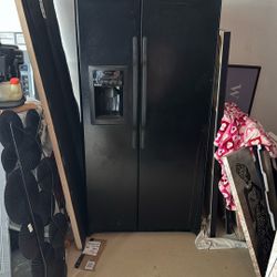 Hotpoint Refrigerator 