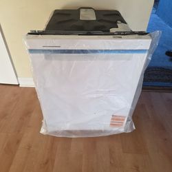 Whirlpool Dishwasher