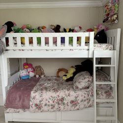 BUNK BED WITH TRUNDLE