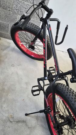 Huffy Maunga Fat Tire 7 speed - not electric