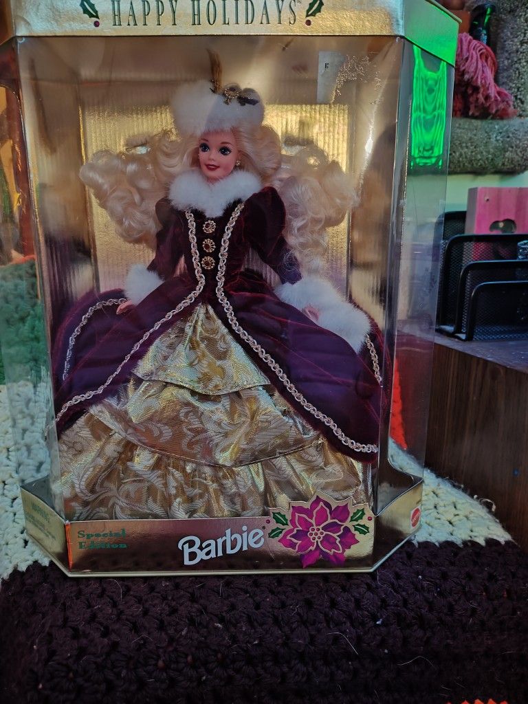 1996 Holiday Barbie 