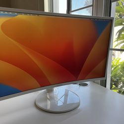 Nearly New Samsung 27” Inch Curved Computer Monitor - $95