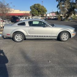 2008 Ford Mustang