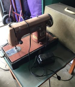 Sewing machine kenmore