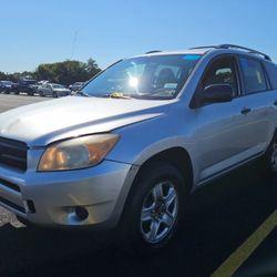2007 Toyota Rav-4 Silver Color