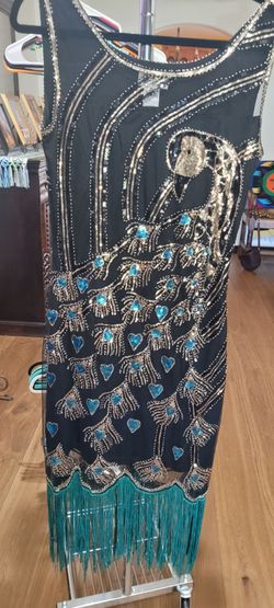 Flapper Roaring 20s dress
