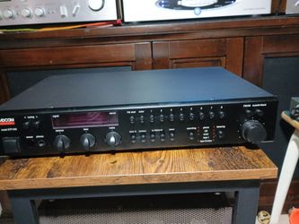 ADCOM GTP-500 Pre-Amp Tuner