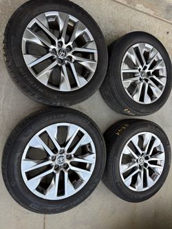 Toyota RAV4 2023 Limited XLE AWD wheels rims OEM Highlander 235/55/19