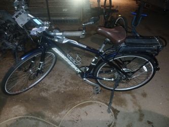 Diamondback e bike.