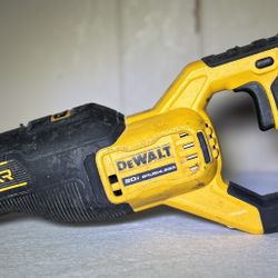DEWALT Sozo