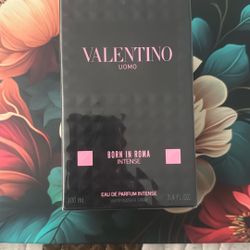 Valentino Perfume