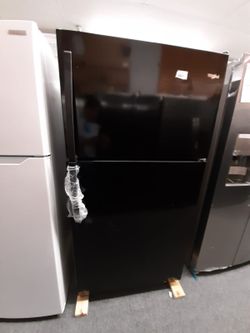 Refrigerator black