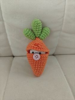 Crocheted Carrot and Rabbit