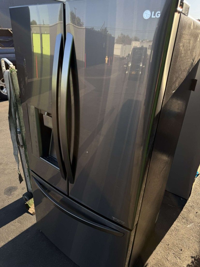 Refrigerator Black Stainless Steel Lg