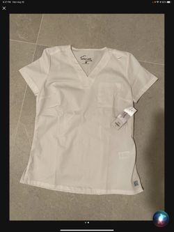 Women’s Scrub Tops