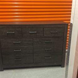 Wood Dresser