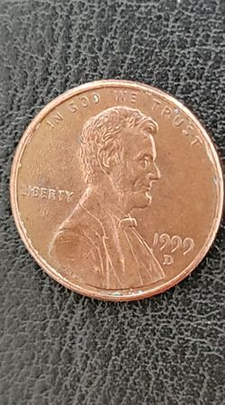 For Sell  1999- D Lincoln Cent Close "AM" 