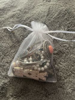 Jewelry lot