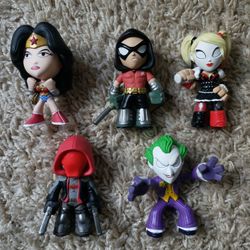 DC Collectable Bundle (Minis, Pins, Patches)