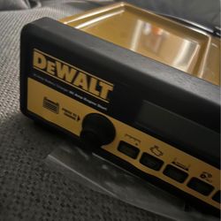 Dewalt Jump Starter New 