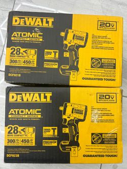 ATOMIC 20V MAX
Cordless Brushler
3/8 and 1/2in.Variable
Speed Impact
Wrench
