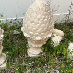 Concrete Artichoke Finials 