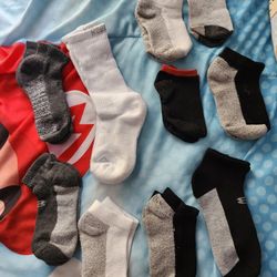 Boys Socks Free Pickup In Saint James 