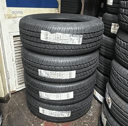 275 60 20 Michelin Set of 4 Brand New