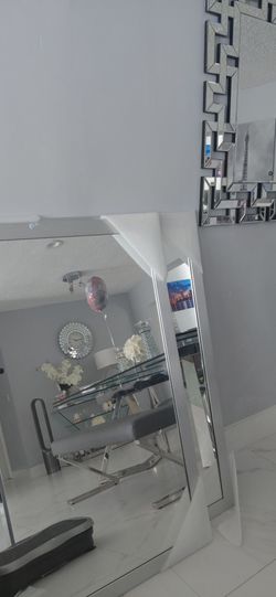 Nuevo espejos de l a Marca Majestic...lindos grandes 48x36