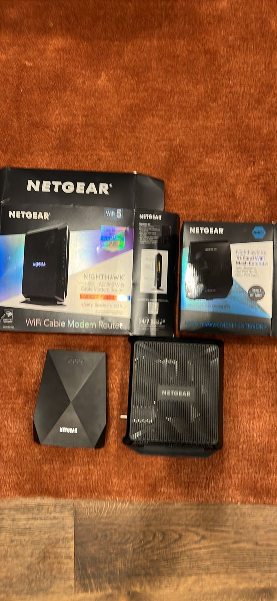 Netgear Cable Modem Router & WiFi extender