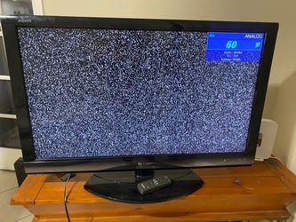 Sharp TV 40” NO SMART TV