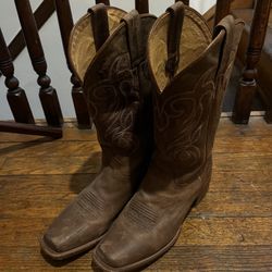 Shyanne Darby Square Toe Western Boots