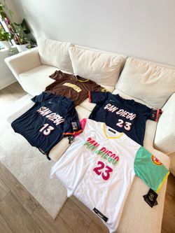 PADRES JERSEYS!!