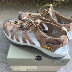 New Keen Whisper Women Sandals (size 8)