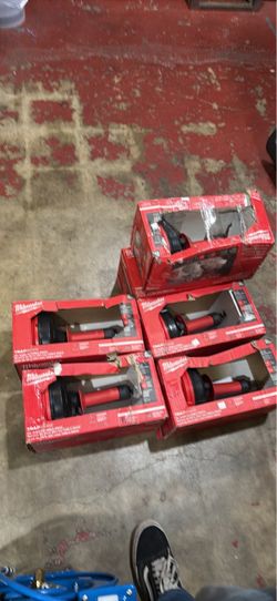 Milwaukee 25’ Auger w/ cable