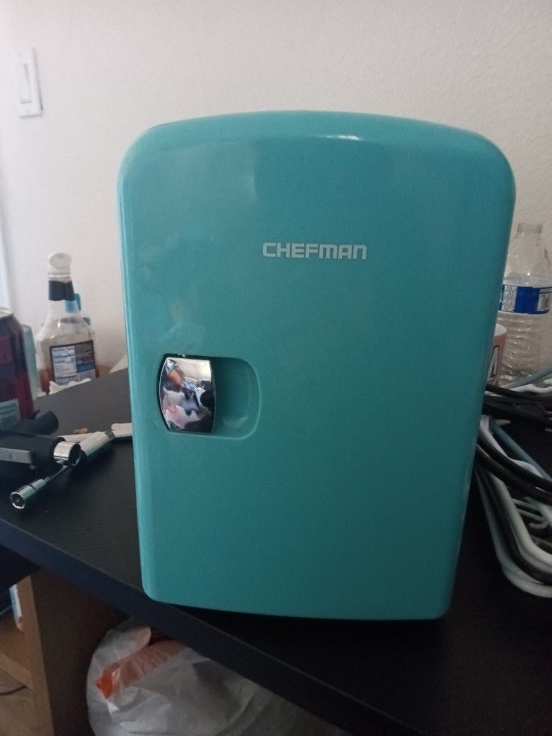 Small Mini Fridge